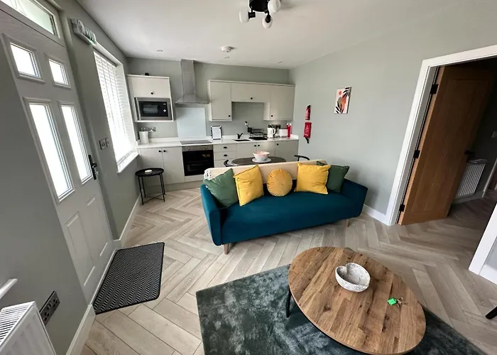 Saffron Cottage - Modern, Central, Seaside, 1Bed