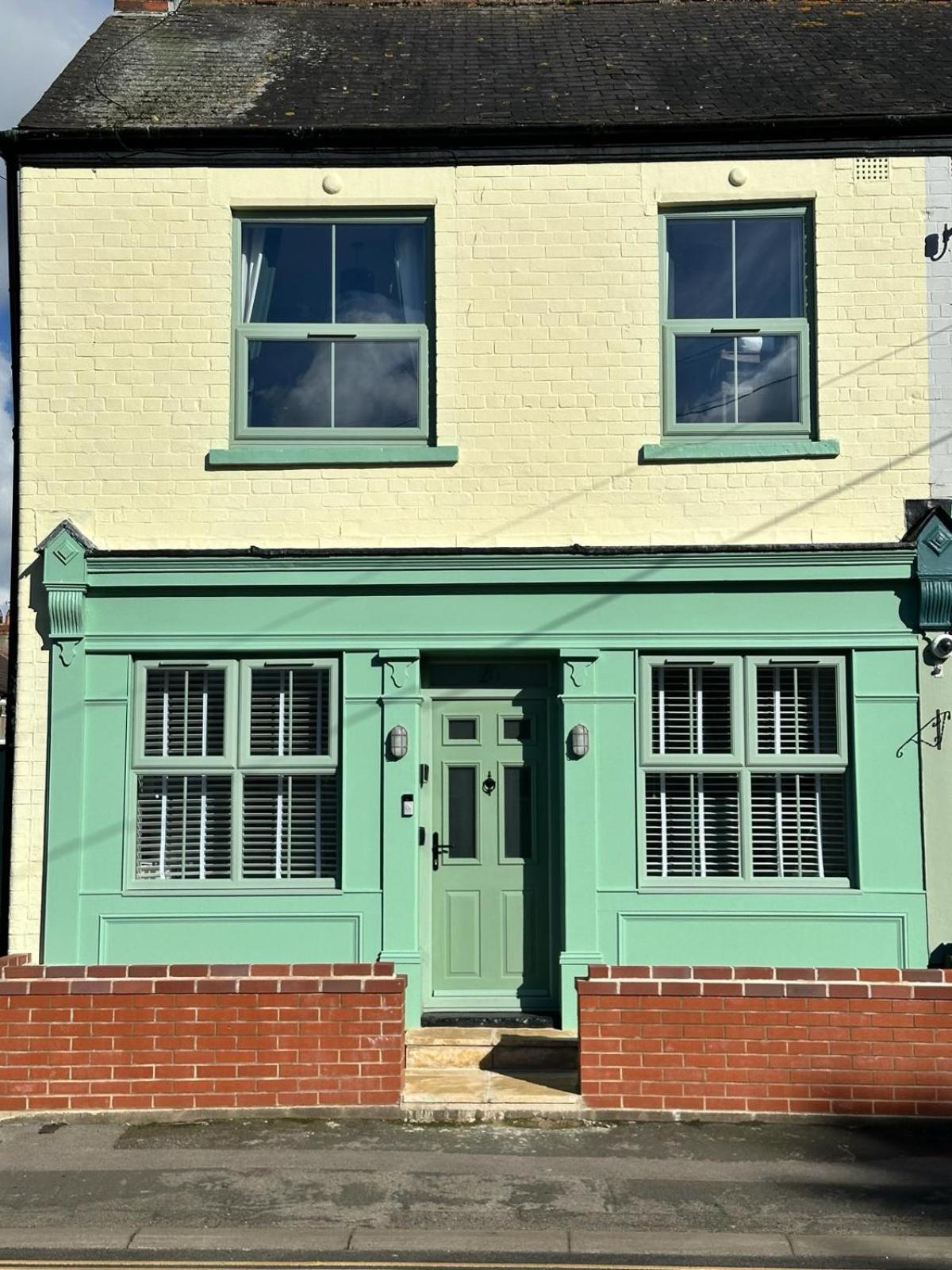 Saffron - Modern, Central, Seaside, 1bed *